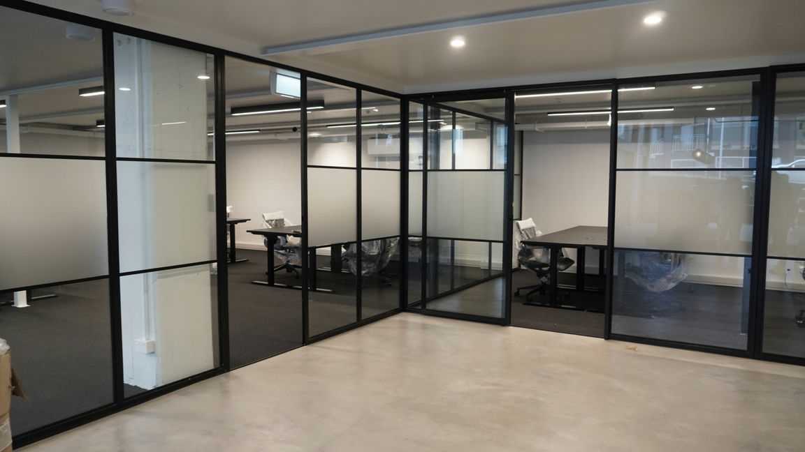 SEC02040 QB Studios Internal Alum 45x100 Partition and Fitout (1).JPG